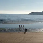 فيلة Auristela نافيا